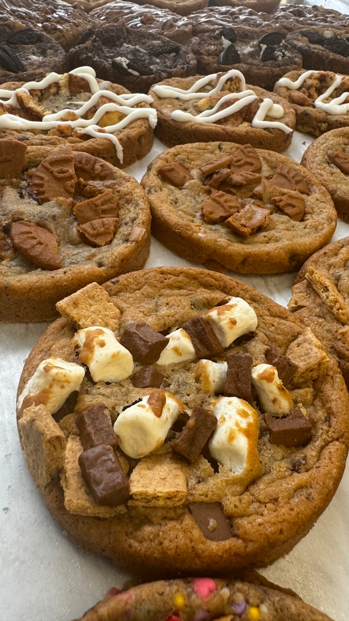 Gourmet Cookies - Soft Homemade - 6 or 8